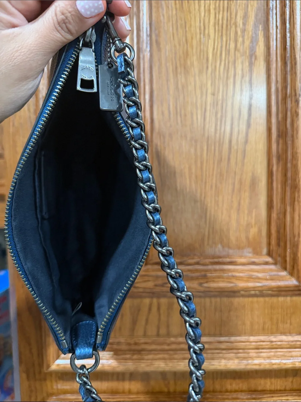 Coach EUC Pebbled Carrie Leather crossbody metallic blue